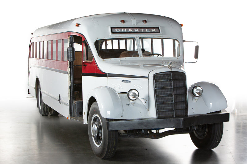 1940 Mack Bus